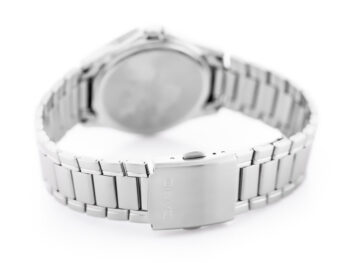 2414_8.jpg c0cdbef42f6945a5ea804e5823f4dc3a