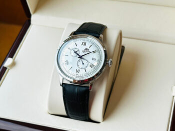 98e3e872197cba190d81079faae7c43e